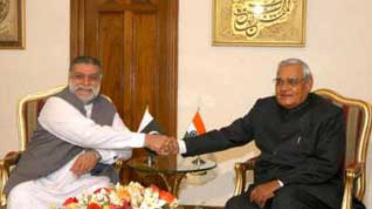 В Исламабаде прошла встреча премьер-министров Индии и Пакистана