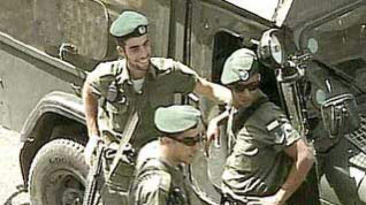 Израильские солдаты не хотят носить шлемы, похожие на гитлеровские каски