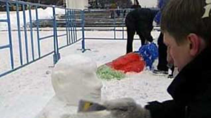 В России прошел конкурс на лучшего снегового ... Путина