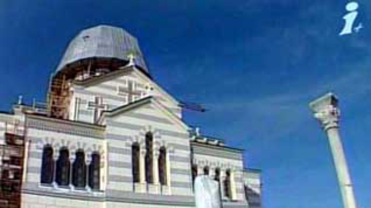 Реконструкция Владимирского собора в Севастополе завершится к 11 апреля
