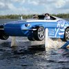 Автомобиль-глиссер в действии