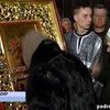 Верующие Житомира просят здоровья у копии иконы "Всецарица"