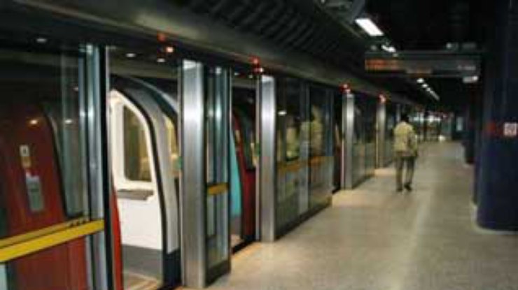 Сотрудники лондонского метро объявили 24-часовую забастовку