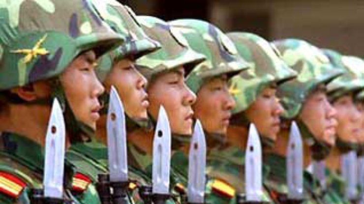 Китай увеличит расходы на оборону на 2,6 миллиарда долларов