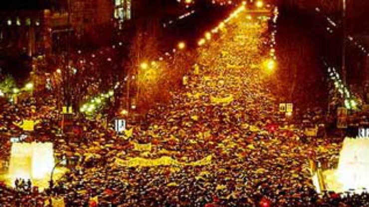 Самая массовая демонстрация в Испании - более 8 миллионов человек вышли на улицы