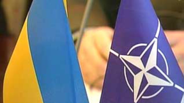 Верховная Рада разрешила быстрый доступ на территорию Украины вооруженных сил НАТО