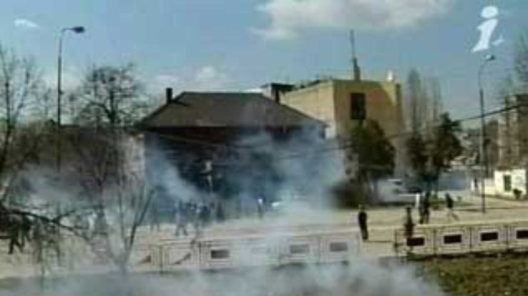 Этнические столкновения в Косово: 10 человек убиты и более 250 ранены