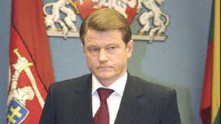 Сейм Литвы отправил в отставку президента Паксаса