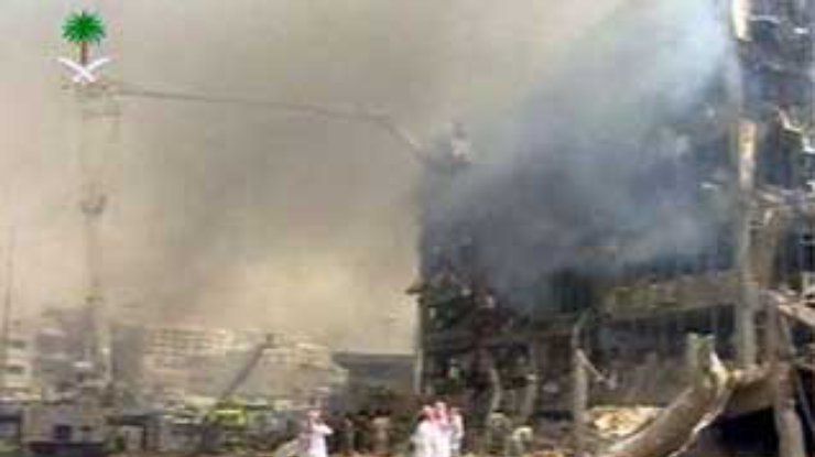 В результате взрыва в Эр-Рияде погибли как минимум 10 человек