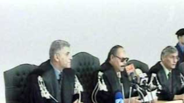 Суд Ливии приговорил к расстрелу пятерых болгарских медиков и палестинского врача