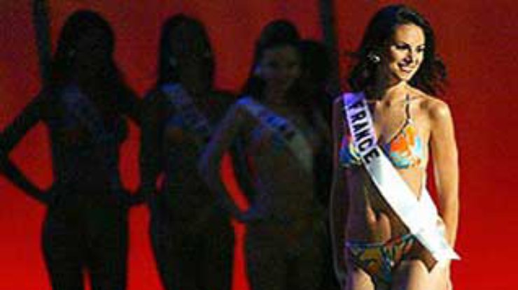 На конкурсе "Мисс Вселенная-2004" станут известны 15 полуфиналисток