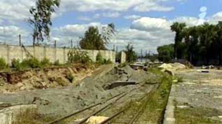 К 2005 году в Киеве на участке Киев-Московский-Дарница появится железнодорожно-автомобильный мост