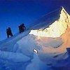 Духи погибших на Эвересте альпинистов не дают покоя жителям Непала
