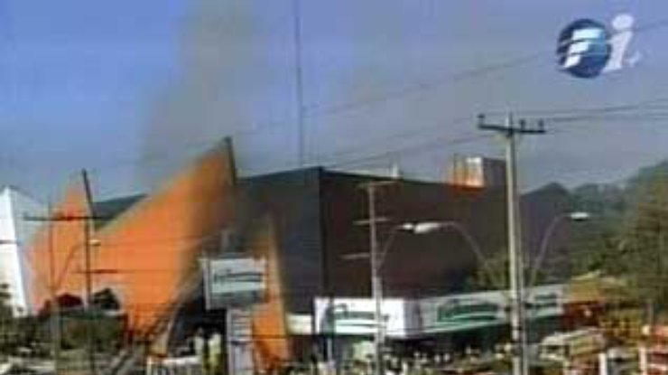 Трагедия в Парагвае: пожар в торговом центре унес жизни 300 человек