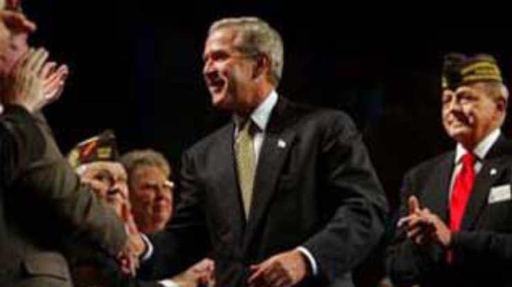 Буш объявил о крупнейшей со времен "холодной войны" передислокации войск США за рубежом
