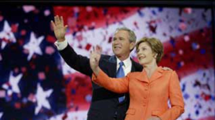 Буш согласился выдвинуть свою кандидатуру на пост президента и обещал не допустить ослабления США
