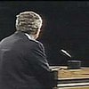 Пользовался ли Буш электронными "шпаргалками" во время первых теледебатов?