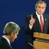 Опрос Reuters: Буш опережает Керри на 2%