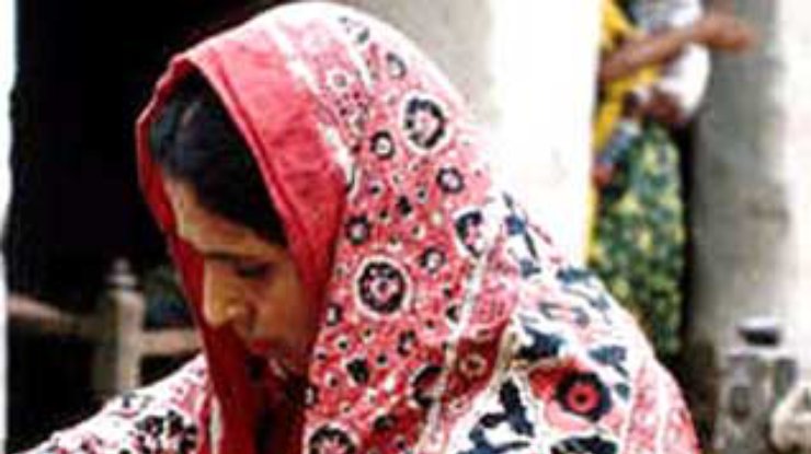 Пакистанские власти защитят неверных жен