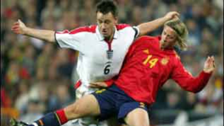 Товарищеские матчи: Испанцы обыграли Англию, а шведы разгромили Шотландию