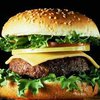 Новый американский гамбургер не помещается в руке