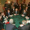 Начался переговорный процесс. Возможно переголосование