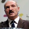 Лукашенко не пускает детей на лечение в Великобританию из опасения за "здоровье" их умов