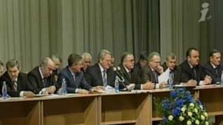 "Всеукраїнський з'їзд рад" у Харкові пропонує федералізувати Україну