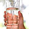 Ученые предлагают пить воду вместо лекарств