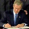 Буш подписал указ о крупнейшем за 50 лет реформировании спецслужб США