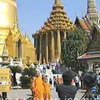 Сигаретные пачки в Таиланде будут дополнены надписью "Курение монахам запрещено"