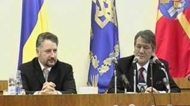 Ющенко представил нового губернатора Житомирской области