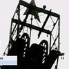 На шахте "Есаульская" в России, где погибли 22 горняка, сохраняется угроза новых взрывов