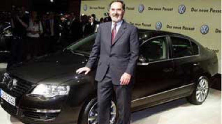 Новый VW Passat показали в Гамбурге