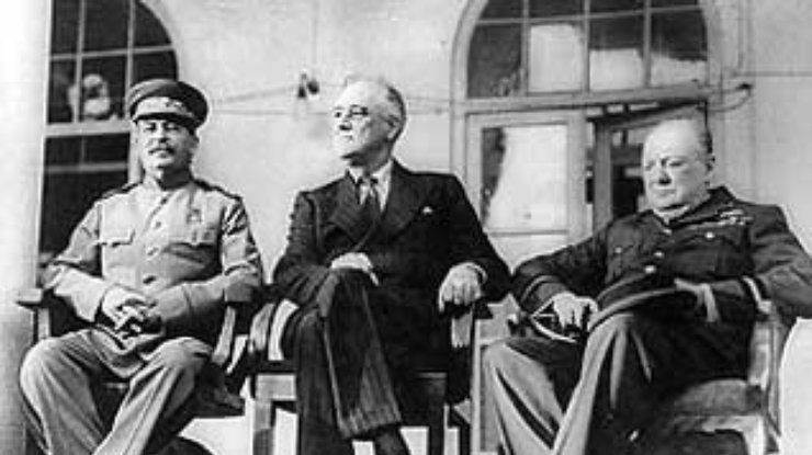 Во время встречи со Сталиным в Ялте Рузвельт был явно не в себе
