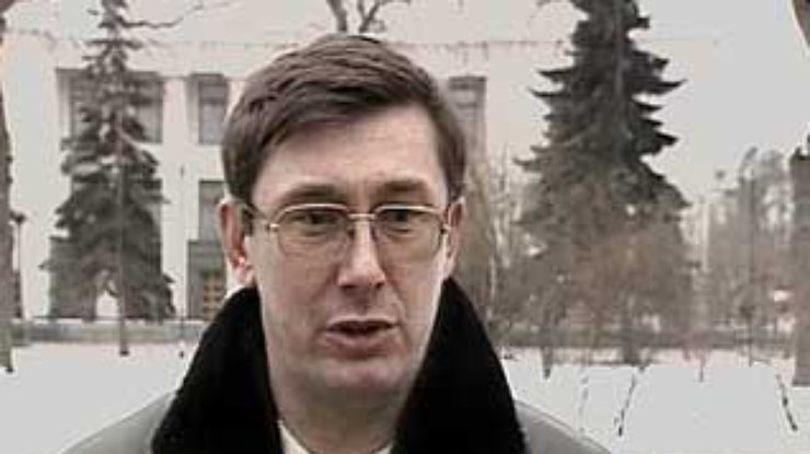 Ахметов не явился на допрос по "делу Колесникова"