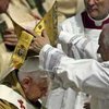Новый Папа римский Бенедикт ХVI вступил на Святой Престол