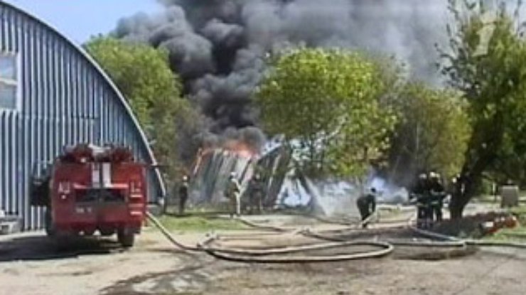 В центре лётной подготовки в Запорожской области вспыхнул пожар
