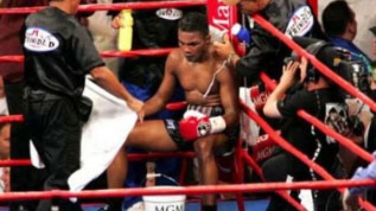 Тринидад уходит из бокса после поражения от "Винки" Райта