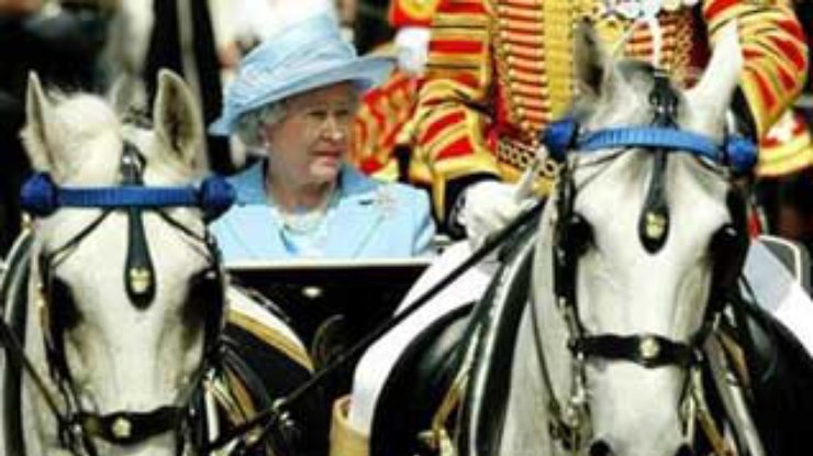 Британия празднует День рождения королевы