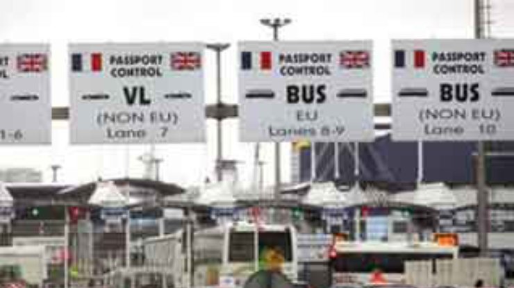 Франция приостанавливает действие Шенгенских соглашений