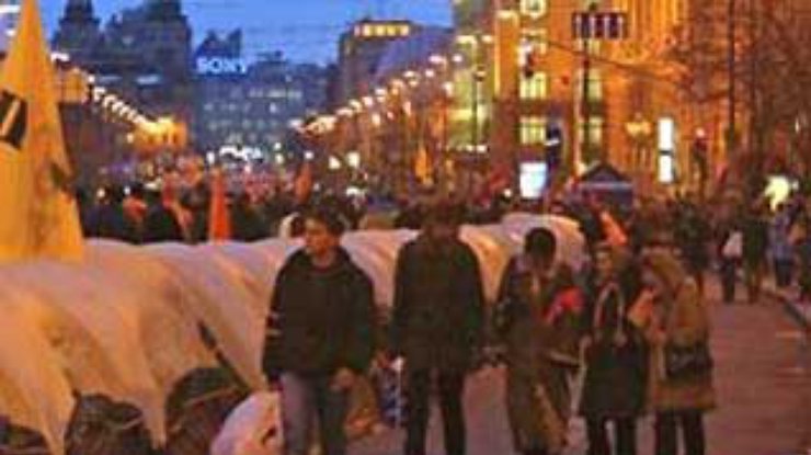 Los Angeles Times: Украинская революция продолжается - в палаточных городках
