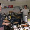 Китайцам запретили строить рестораны около помоек