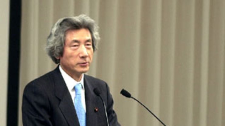 Премьер Японии распускает нижнюю палату парламента
