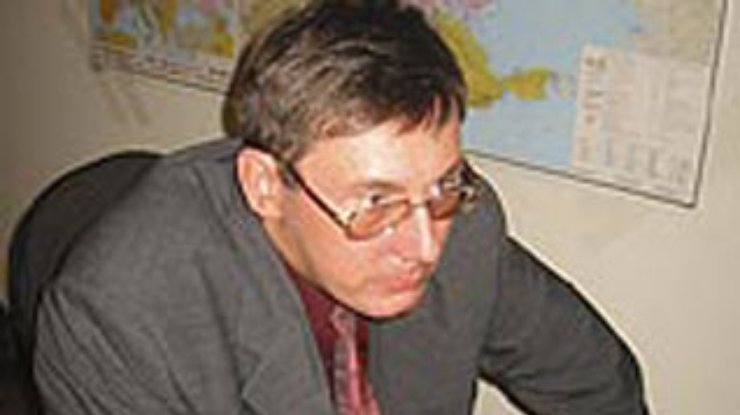 Луценко требует от Литвина ответить за "системную дурость"