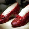 В США похищены уникальные туфли