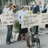 Жители Житомира требуют от мэра запретить строительство офисов на первых этажах жилых домов