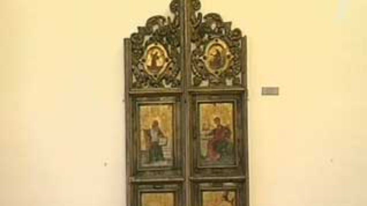 Львовский Национальный музей представил коллекцию Царских врат XVI-XVIII веков