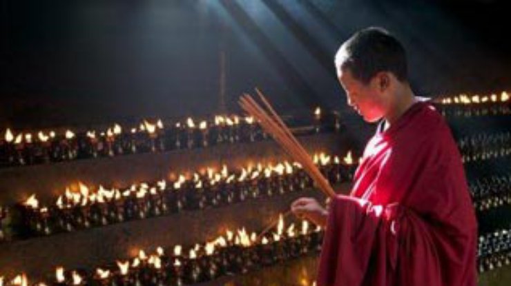 Китайский монах в 60 лет покинул монастырь для женитьбы