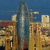 В Барселоне открылся небоскреб волнующих очертаний